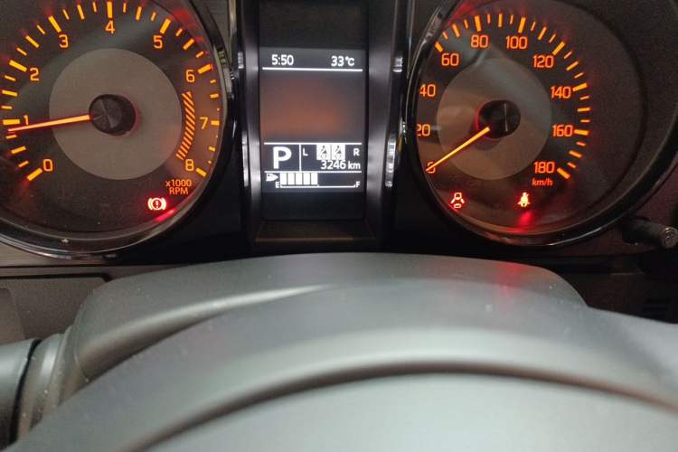 Used Suzuki Jimny  Odometer Close Up