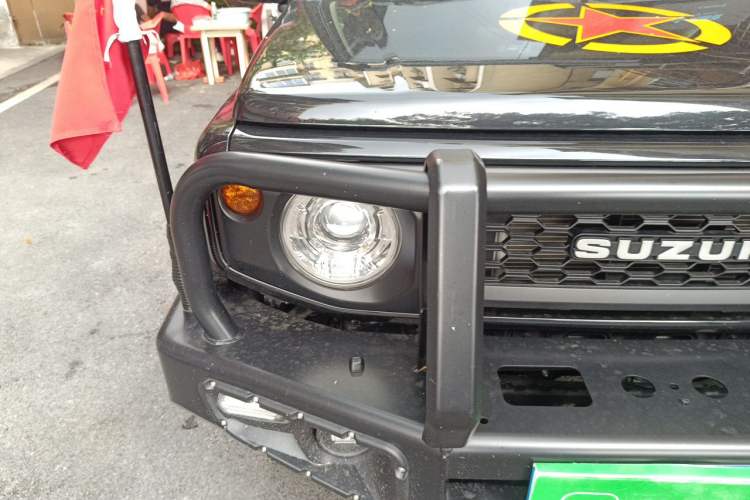 Used Suzuki Jimny  Right Front Headlight