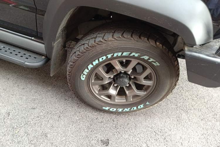 Used Suzuki Jimny  Right Front Wheel Hub