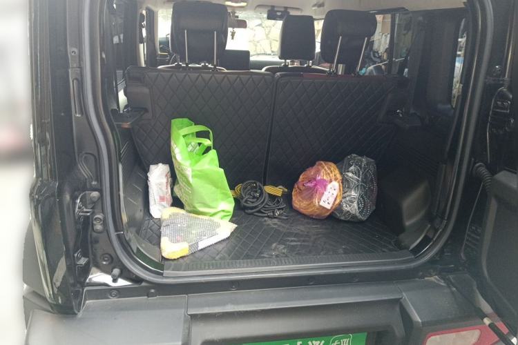 Used Suzuki Jimny  Trunk