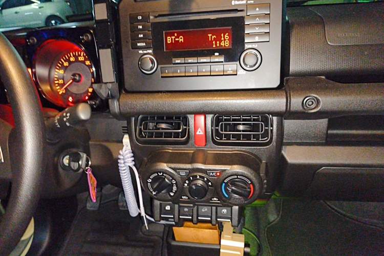Used Suzuki Jimny  Audio And AC Panel