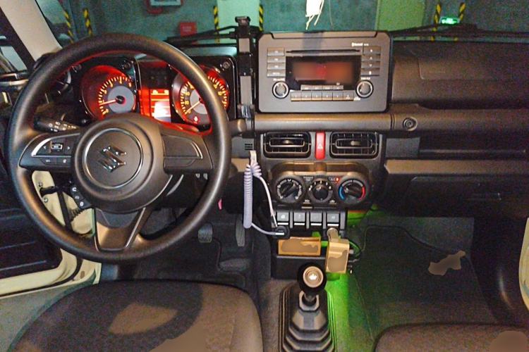 Used Suzuki Jimny  Center Console