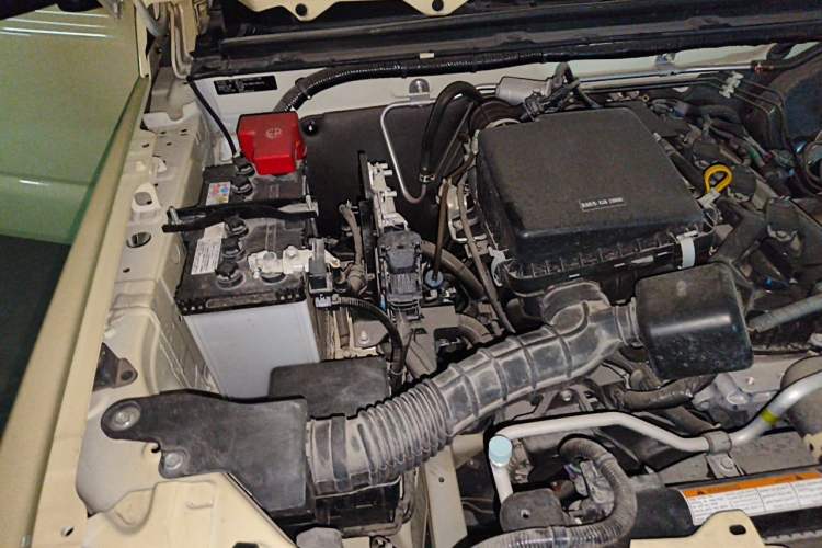 Used Suzuki Jimny  Engine Bay Right