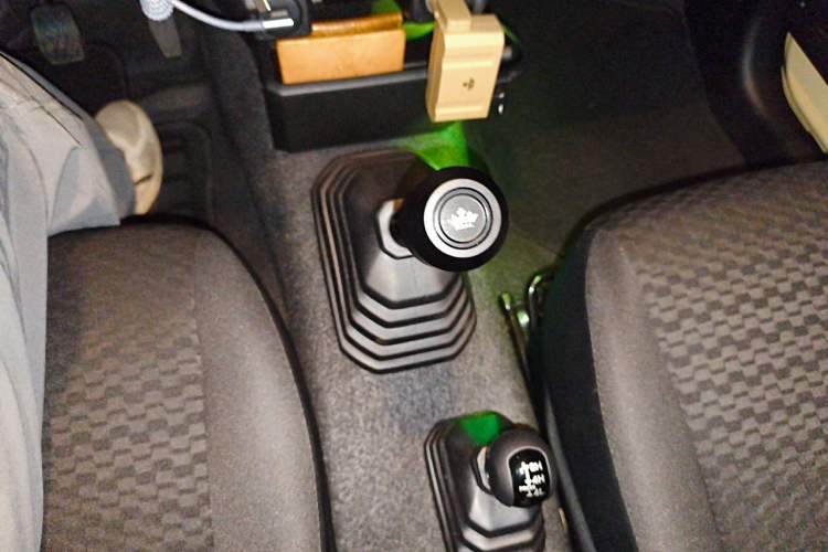 Used Suzuki Jimny  Gear Lever