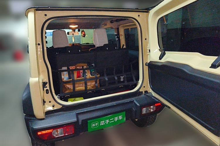 Used Suzuki Jimny  Trunk