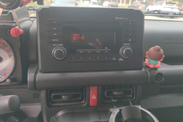 Used Suzuki Jimny  Audio And AC Panel