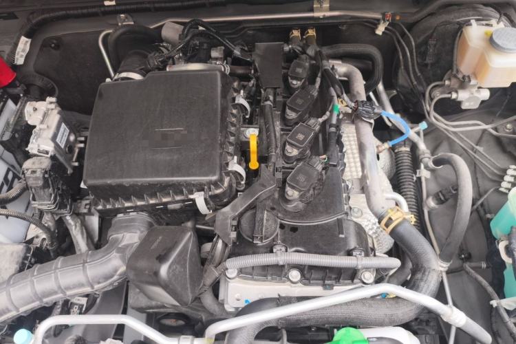 Used Suzuki Jimny  Engine Bay