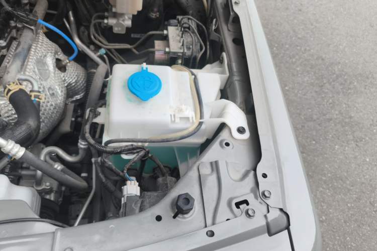 Used Suzuki Jimny  Engine Bay Left