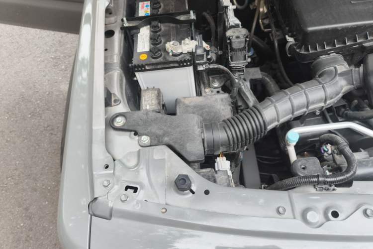 Used Suzuki Jimny  Engine Bay Right