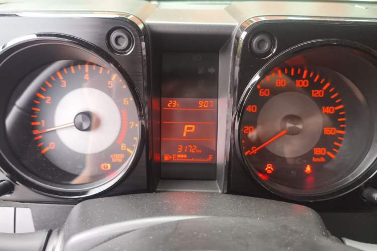 Used Suzuki Jimny  Instrument Cluster