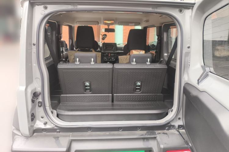 Used Suzuki Jimny  Trunk