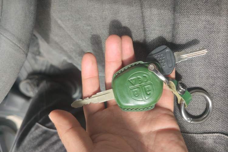 Used Suzuki Jimny  Vehicle Key