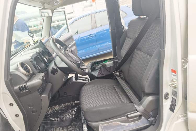 Used Suzuki Jimny  Left Front Seat