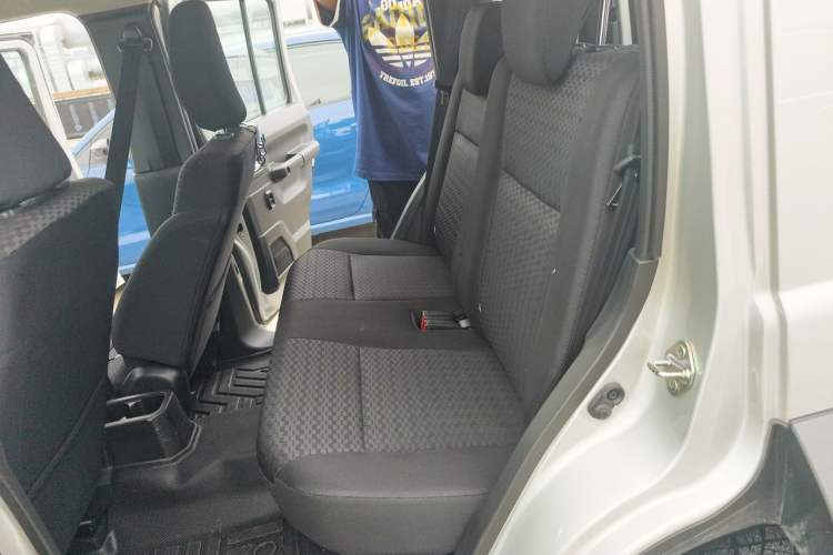 Used Suzuki Jimny  Left Rear Seat