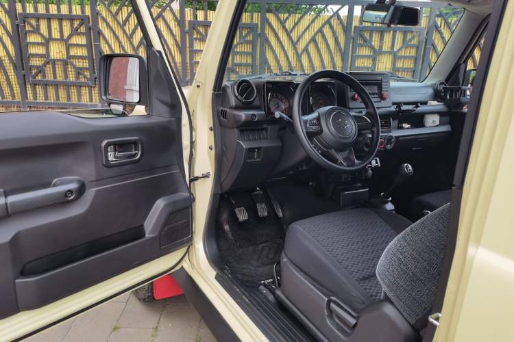 Used Suzuki Jimny  Driver Seat