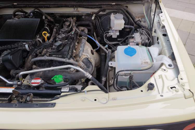 Used Suzuki Jimny  Engine Bay Left