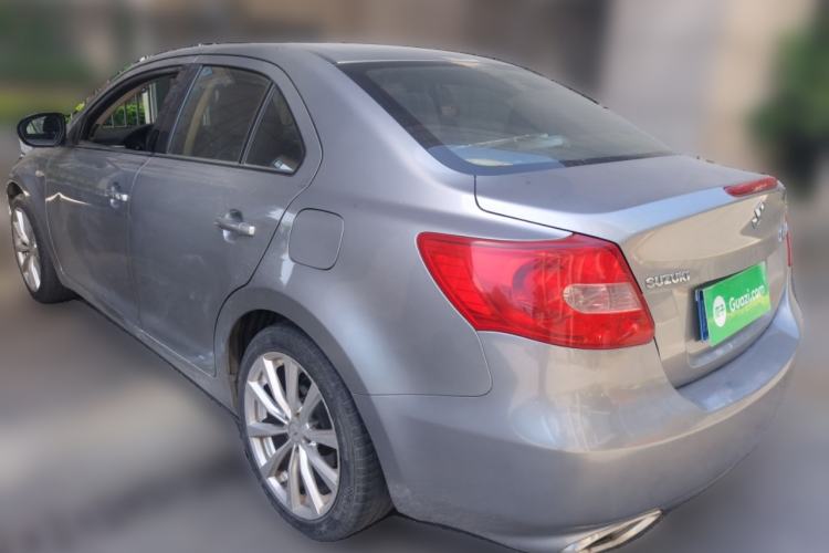 Used Suzuki Kizashi 2010 2.4L Two-Wheel Drive Standard Edition Rear Left 45 Deg