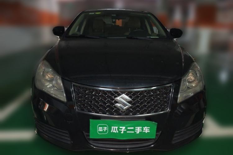 Used Suzuki Kizashi 2011 2.4L Two-Wheel Drive CVT Standard Edition Front