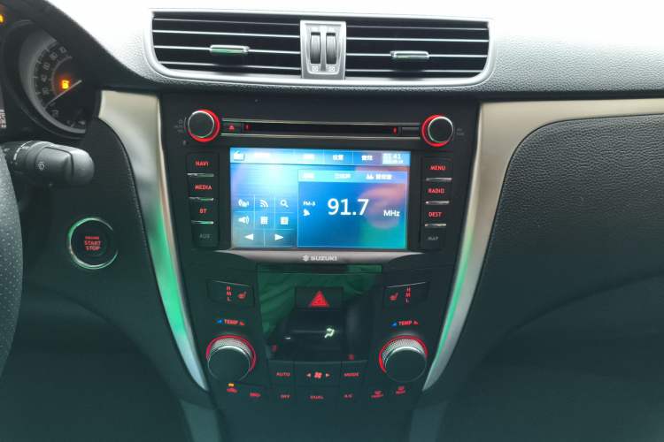 Used Suzuki Kizashi 2011 2.4L Two-Wheel Drive Sport with Navigation Audio And AC Panel