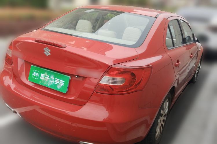 Used Suzuki Kizashi 2011 2.4L Two-Wheel Drive CVT Standard Edition Rear Right 45 Deg