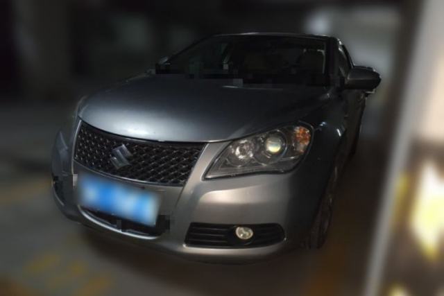 Used Suzuki Kizashi 2011 2.4L Two-Wheel Drive Manual Standard Edition