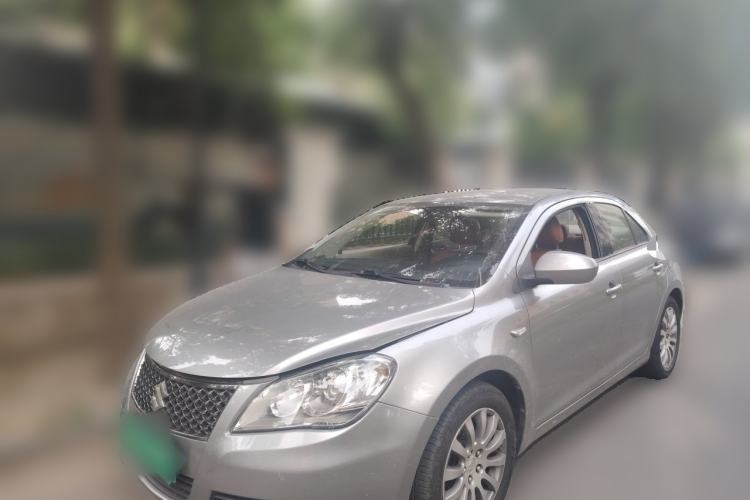 Suzuki Kizashi 2011 2.4L Two-Wheel Drive CVT Standard Edition usado Guazi used car, China used car export, Used car for sale, Used cars, Cheapest cars for sale