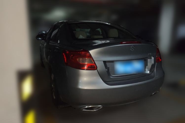 Used Suzuki Kizashi 2011 2.4L Two-Wheel Drive Manual Standard Edition Rear Left 45 Deg