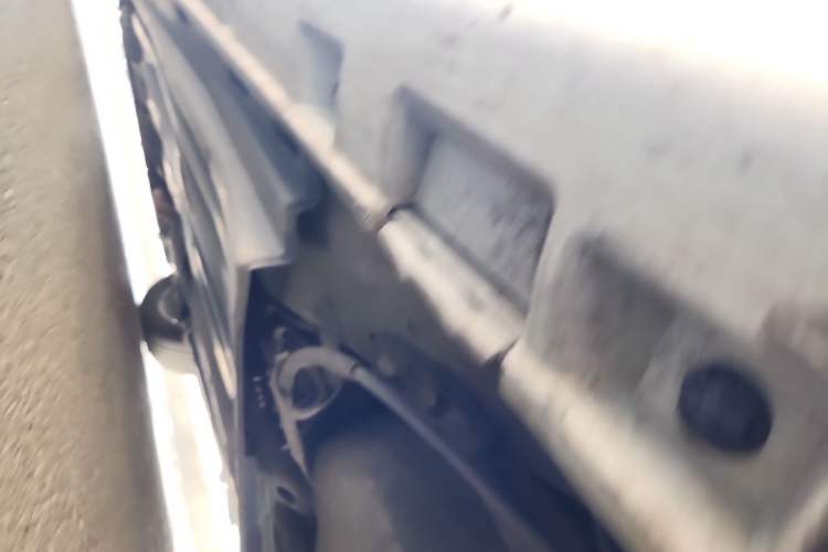 Used Suzuki Kizashi 2011 2.4L Two-Wheel Drive CVT Standard Edition Chassis Rear Left