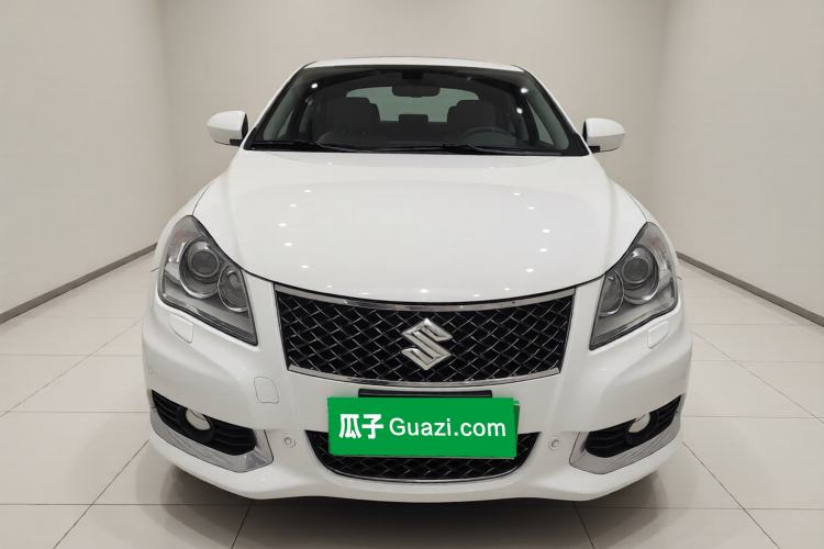 Used Suzuki Kizashi 2011 2.4L Two-Wheel Drive Luxury Navigation Edition Exterior 1