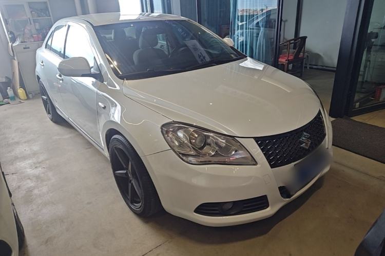 Used Suzuki Kizashi 2011 2.4L Two-Wheel Drive Manual Standard Edition Exterior 1