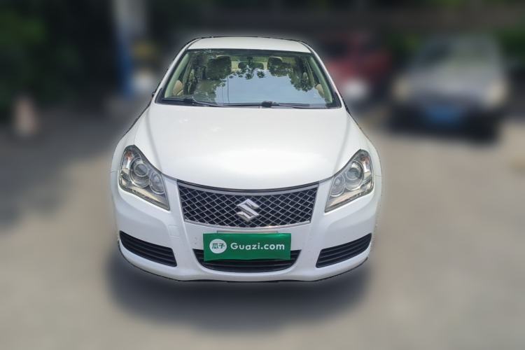 Used Suzuki Kizashi 2011 2.4L Two-Wheel Drive Manual Standard Edition Front