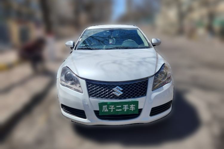 Used Suzuki Kizashi 2011 2.4L Two-Wheel Drive CVT Standard Edition Front