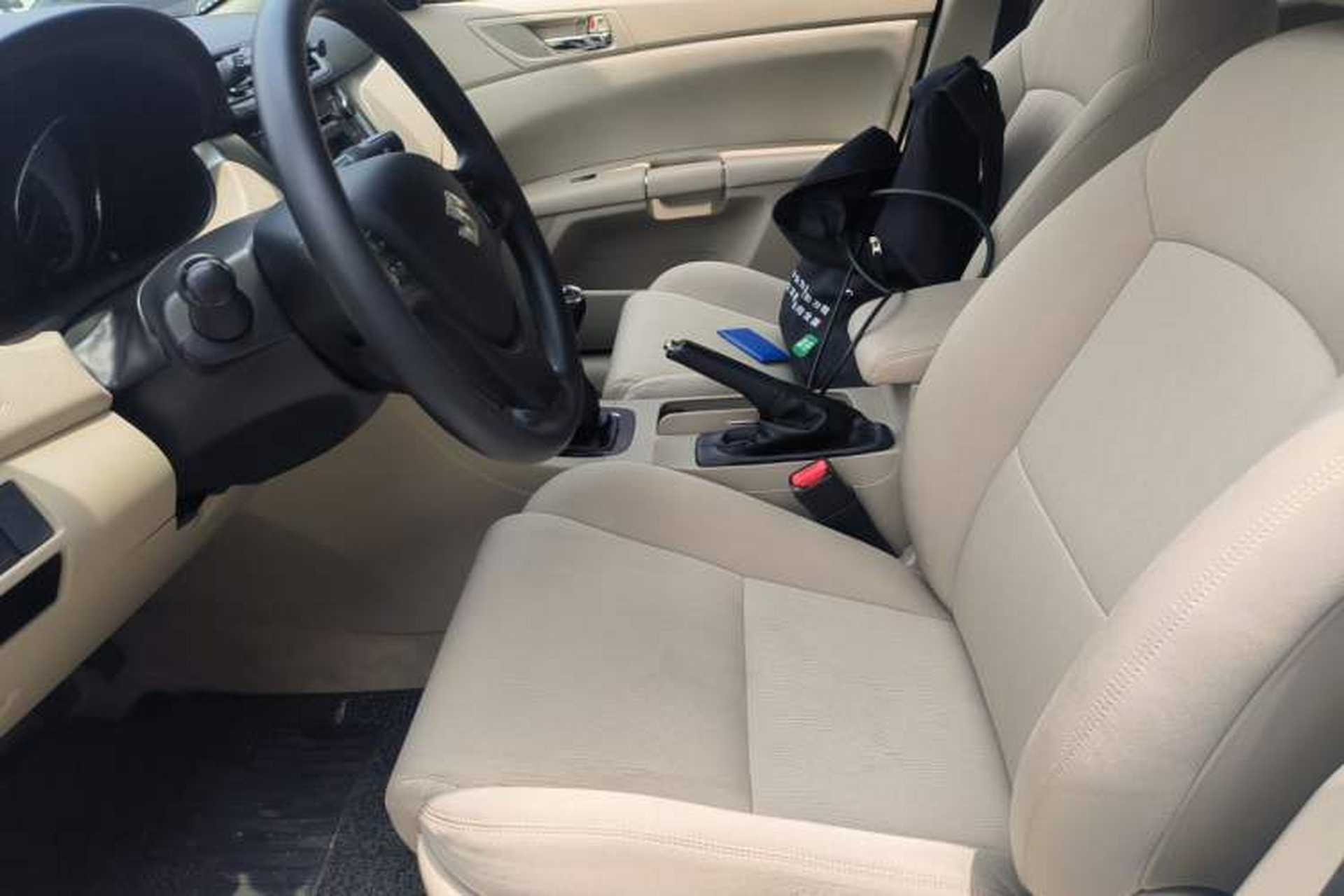 Used Suzuki Kizashi 2011 2.4L Two-Wheel Drive Manual Standard Edition Left Front Seat