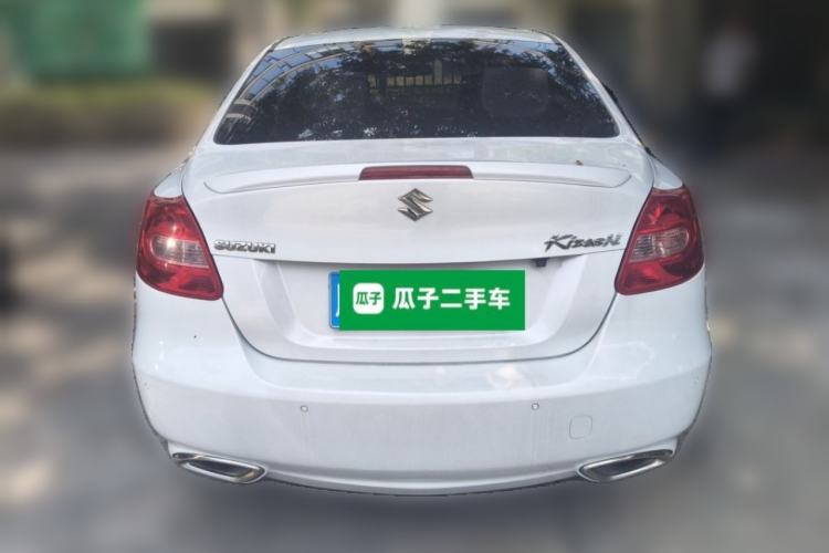 Used Suzuki Kizashi 2011 2.4L Two-Wheel Drive Sport with Navigation Rear