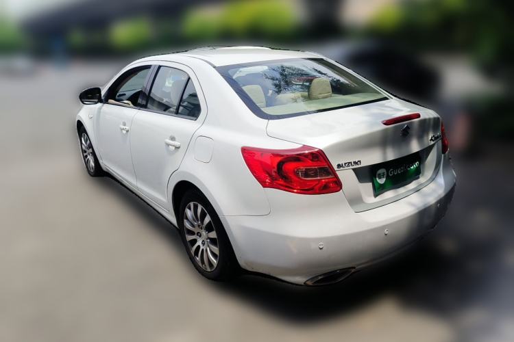 Used Suzuki Kizashi 2011 2.4L Two-Wheel Drive Manual Standard Edition Rear Left 45 Deg