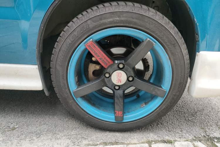 Used Suzuki Landy 2009 1.4L Manual Comfort Version Sunlight Edition Right Front Wheel Hub