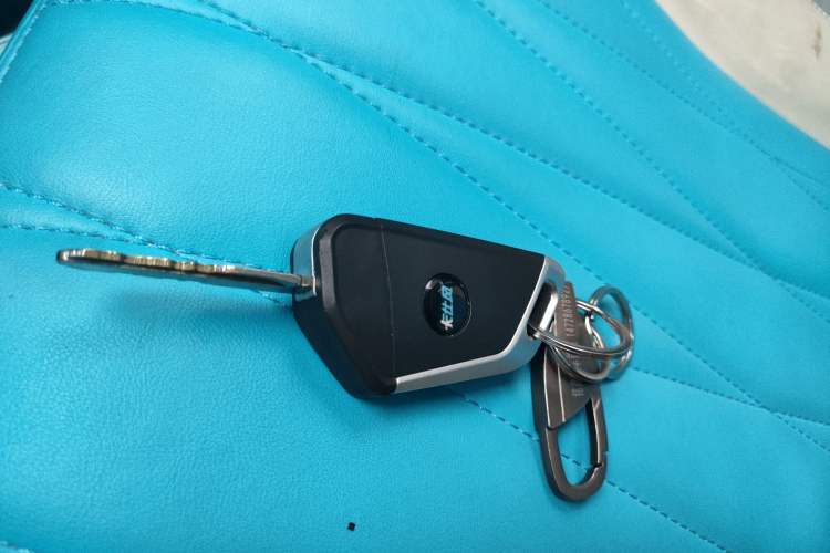 Used Suzuki Landy 2009 1.4L Manual Comfort Version Sunlight Edition Vehicle Key