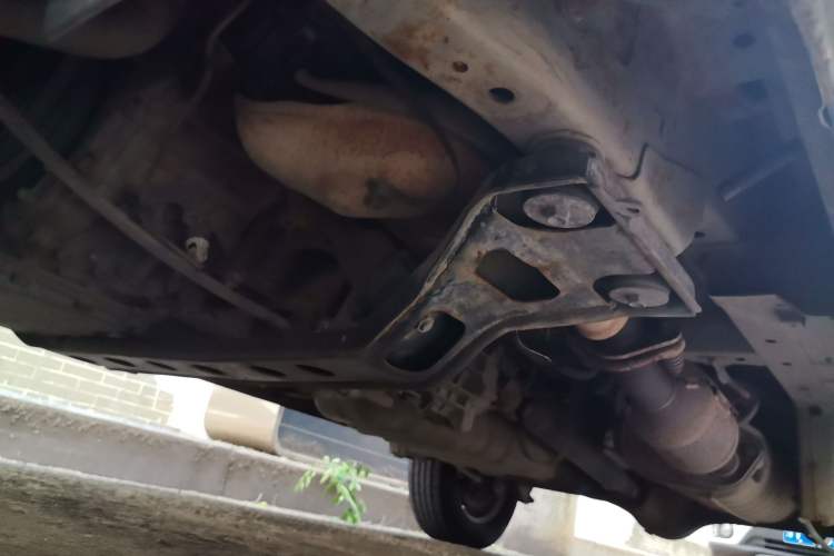 Used Suzuki Landy 2009 1.4L Manual Comfort Version Sunlight Edition Chassis Front Left