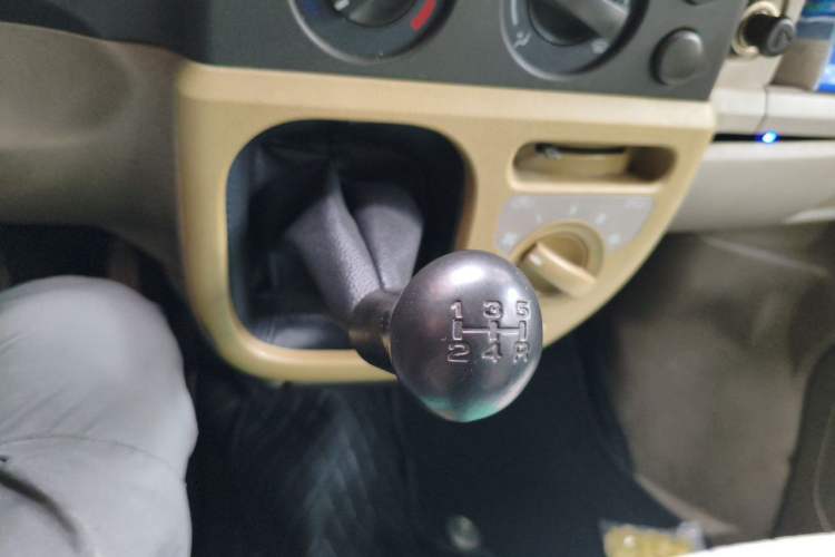 Used Suzuki Landy 2009 1.4L Manual Comfort Version Sunlight Edition Gear Lever