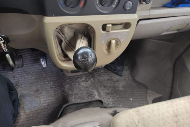 Used Suzuki Landy 2009 1.4L Manual Comfort Version Sunlight Edition Gear Lever
