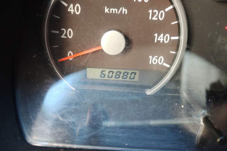 Used Suzuki Landy 2009 1.4L Manual Comfort Version Sunlight Edition Odometer Close Up
