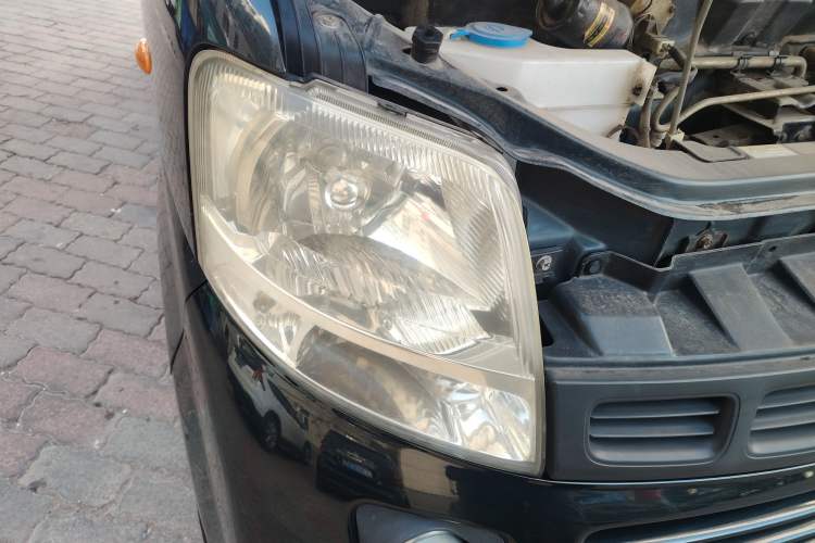 Used Suzuki Landy 2009 1.4L Manual Comfort Version Sunlight Edition Right Front Headlight