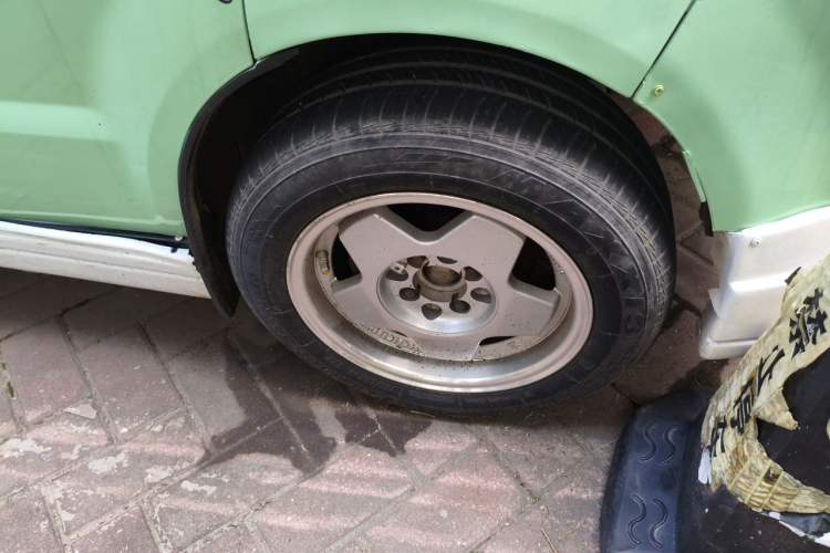 Used Suzuki Landy 2009 1.4L Manual Comfort Version Sunlight Edition Right Front Wheel Hub