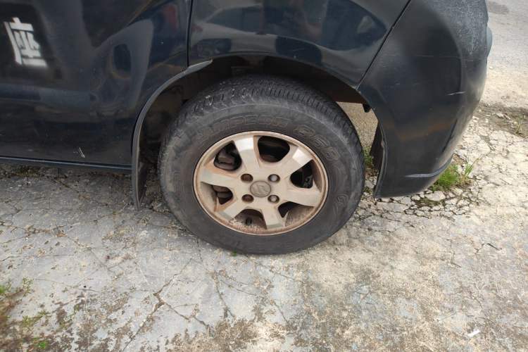 Used Suzuki Landy 2009 1.4L Manual Comfort Version Sunlight Edition Right Front Wheel Hub