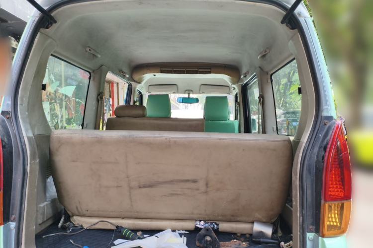 Used Suzuki Landy 2009 1.4L Manual Comfort Version Sunlight Edition Trunk
