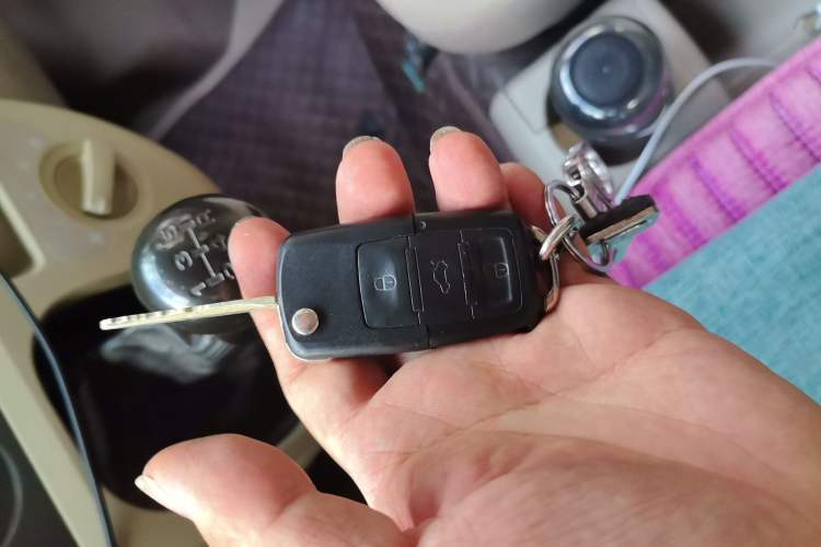 Used Suzuki Landy 2009 1.4L Manual Comfort Version Sunlight Edition Vehicle Key