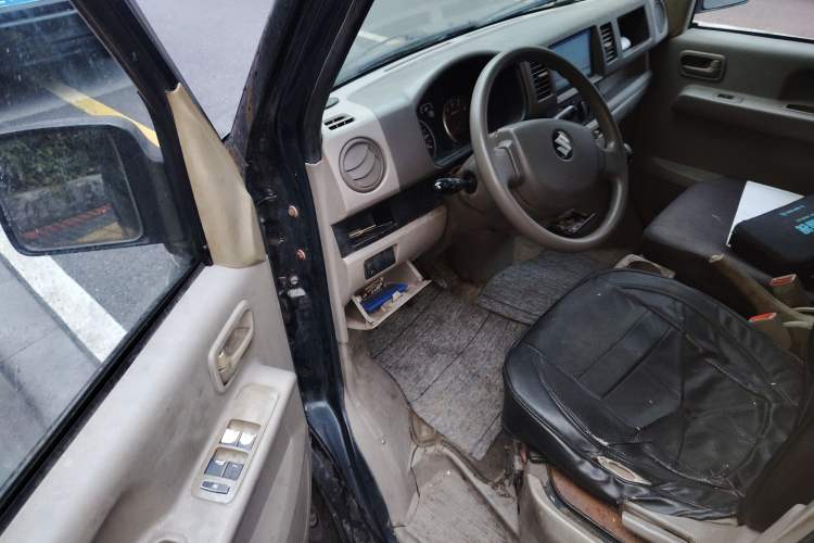 Used Suzuki Landy 2009 1.4L Manual Comfort Version Sunlight Edition Driver Seat