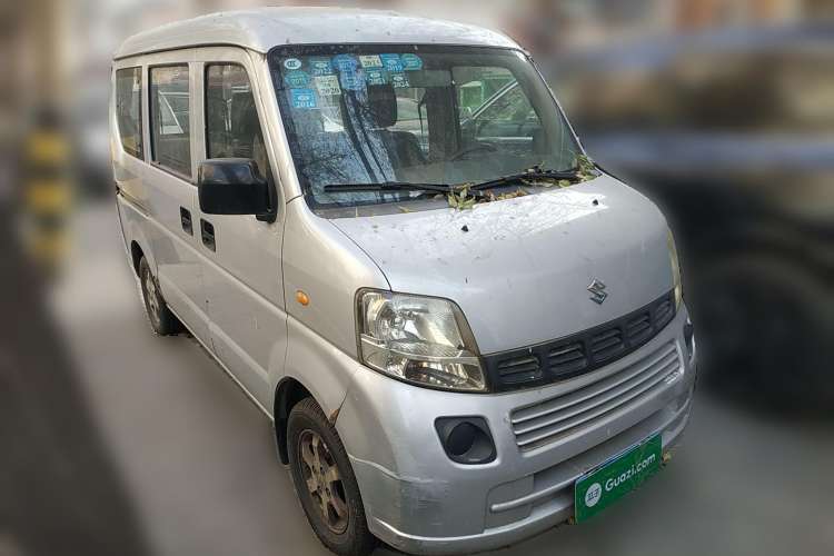 Used Suzuki Landy 2009 1.4L Manual Comfort Version Sunlight Edition Front Right 45 Deg