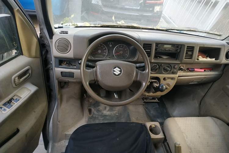 Used Suzuki Landy 2009 1.4L Manual Comfort Version Sunlight Edition Steering Wheel