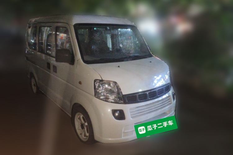 Used Suzuki Landy 2009 1.4L Manual Comfort Version Sunlight Edition Front Right 45 Deg